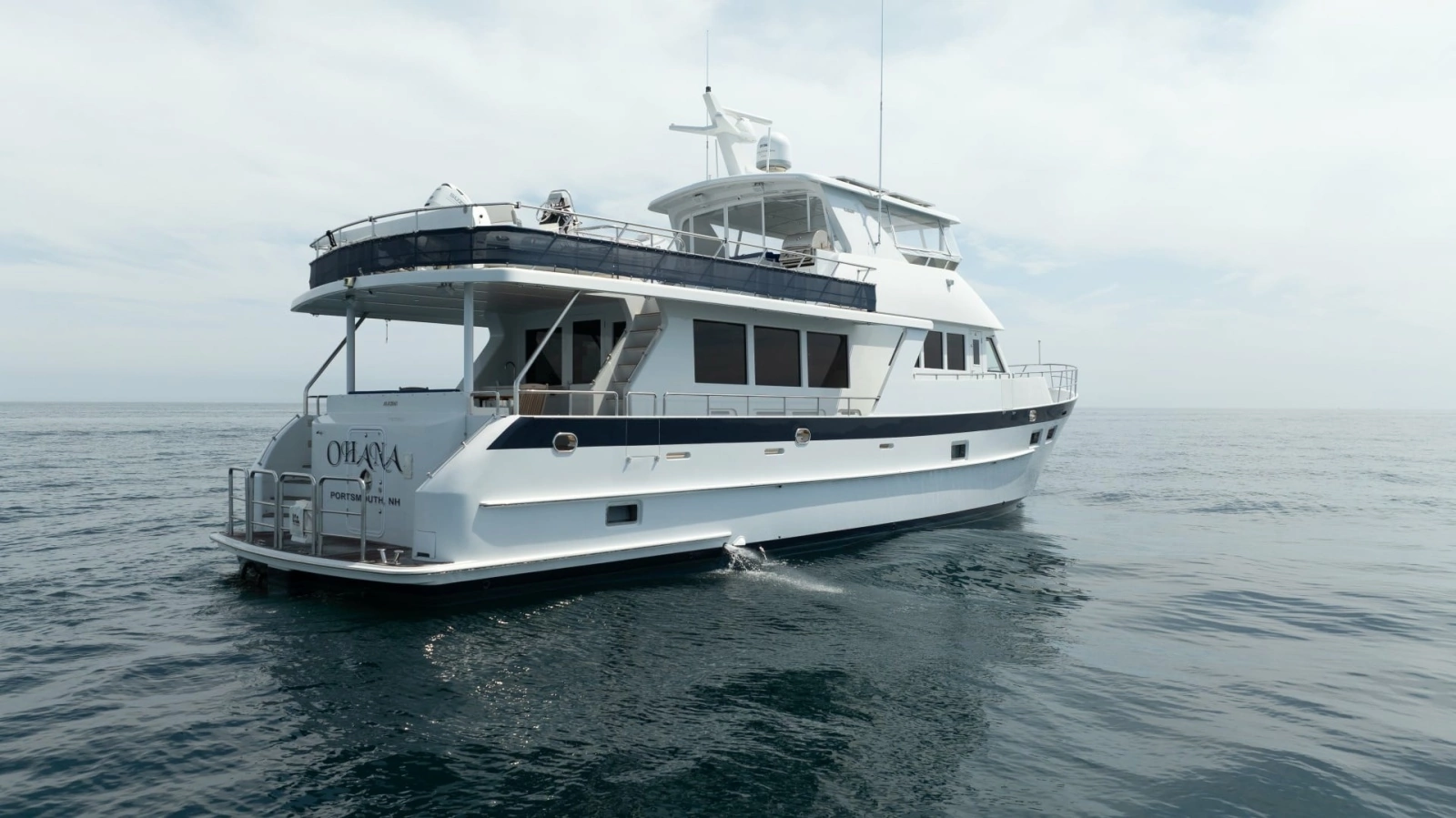 Alaskan 70 OHANA - Exterior