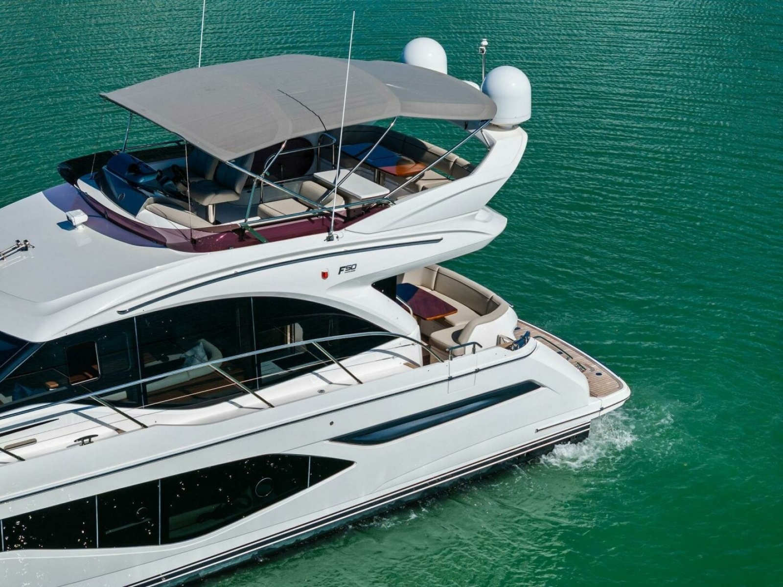 50' 2023 Princess F50