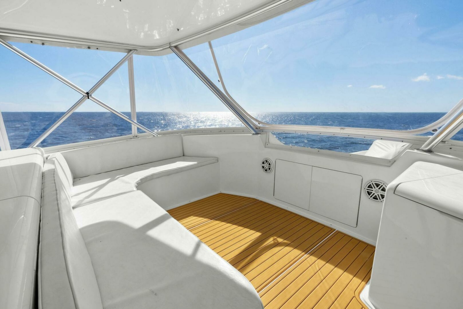 65' 2002 Viking 65 Convertible