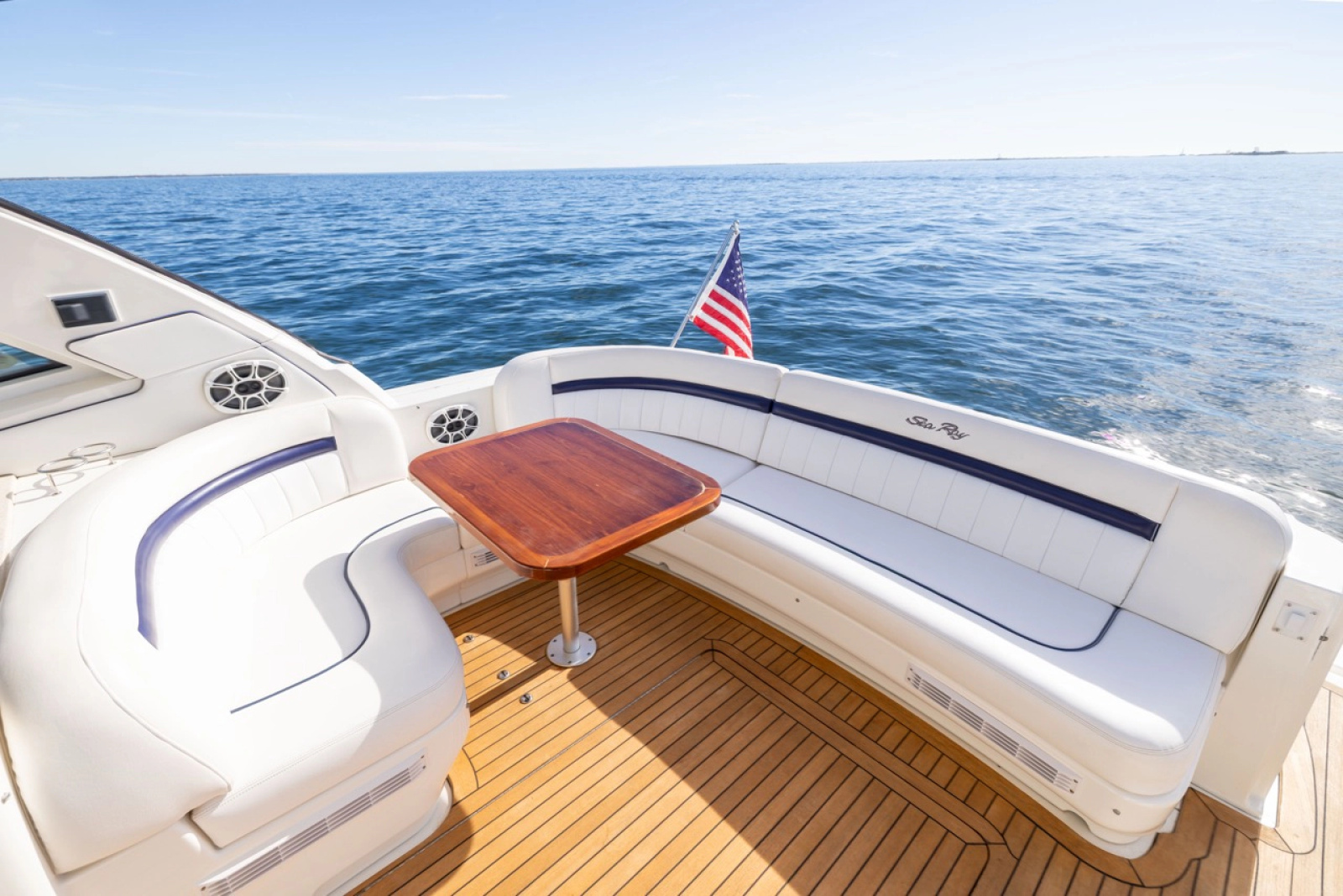 2010 Sea Ray 500 Sundancer