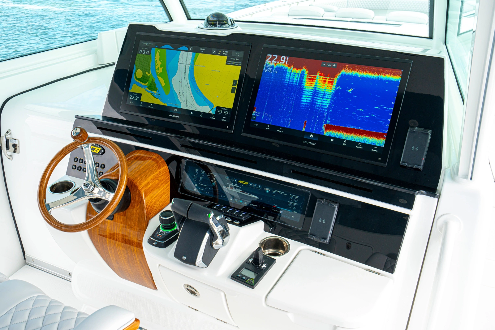 56ft HCB Yacht For Sale