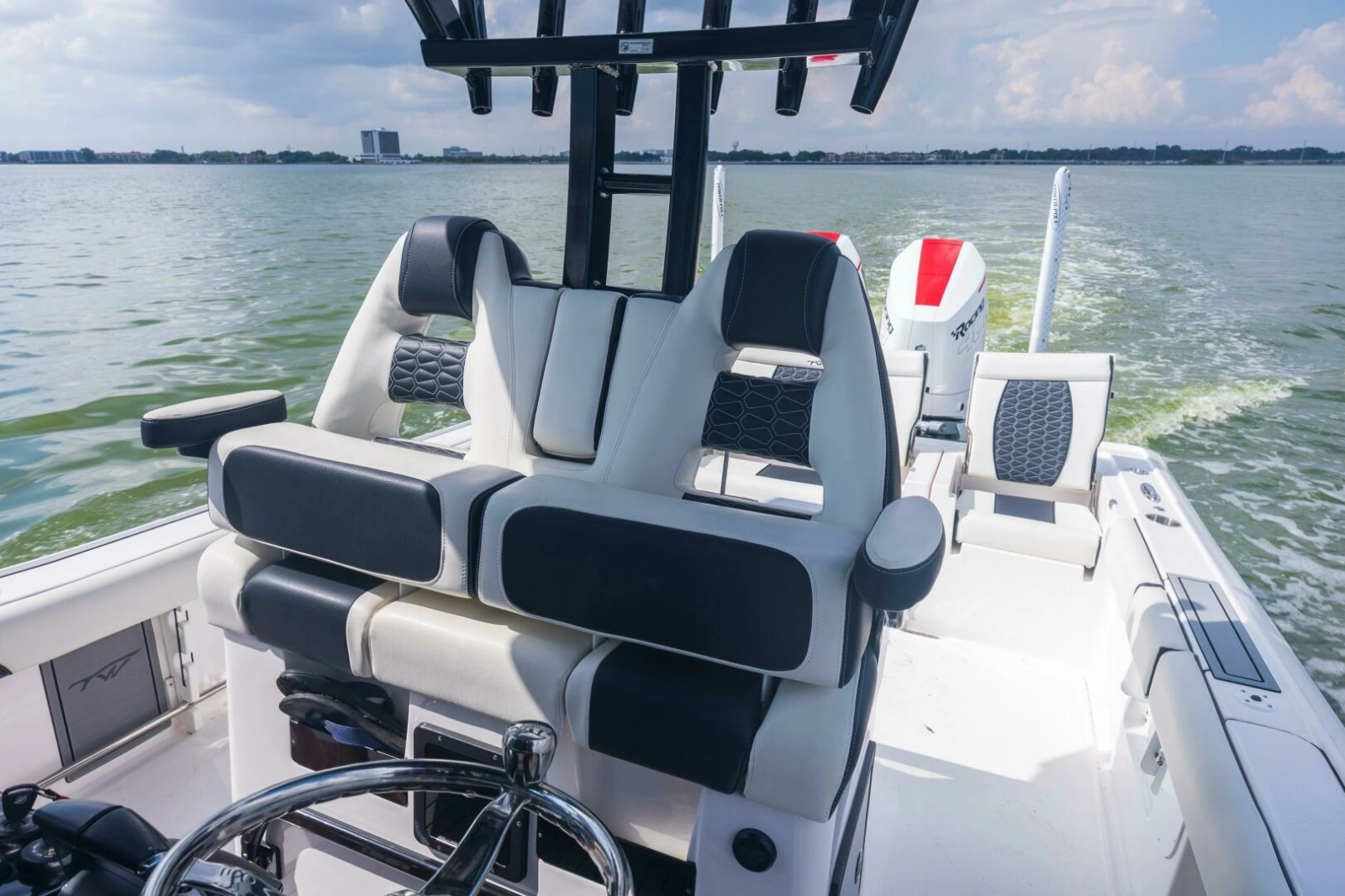 2024 Tidewater 3100 Carolina Bay