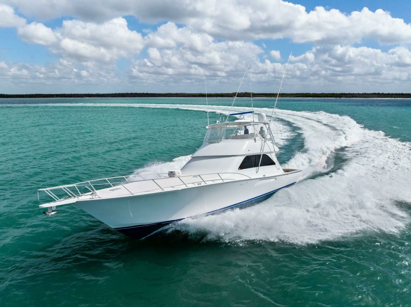 64' 2008 Viking 64 Convertible