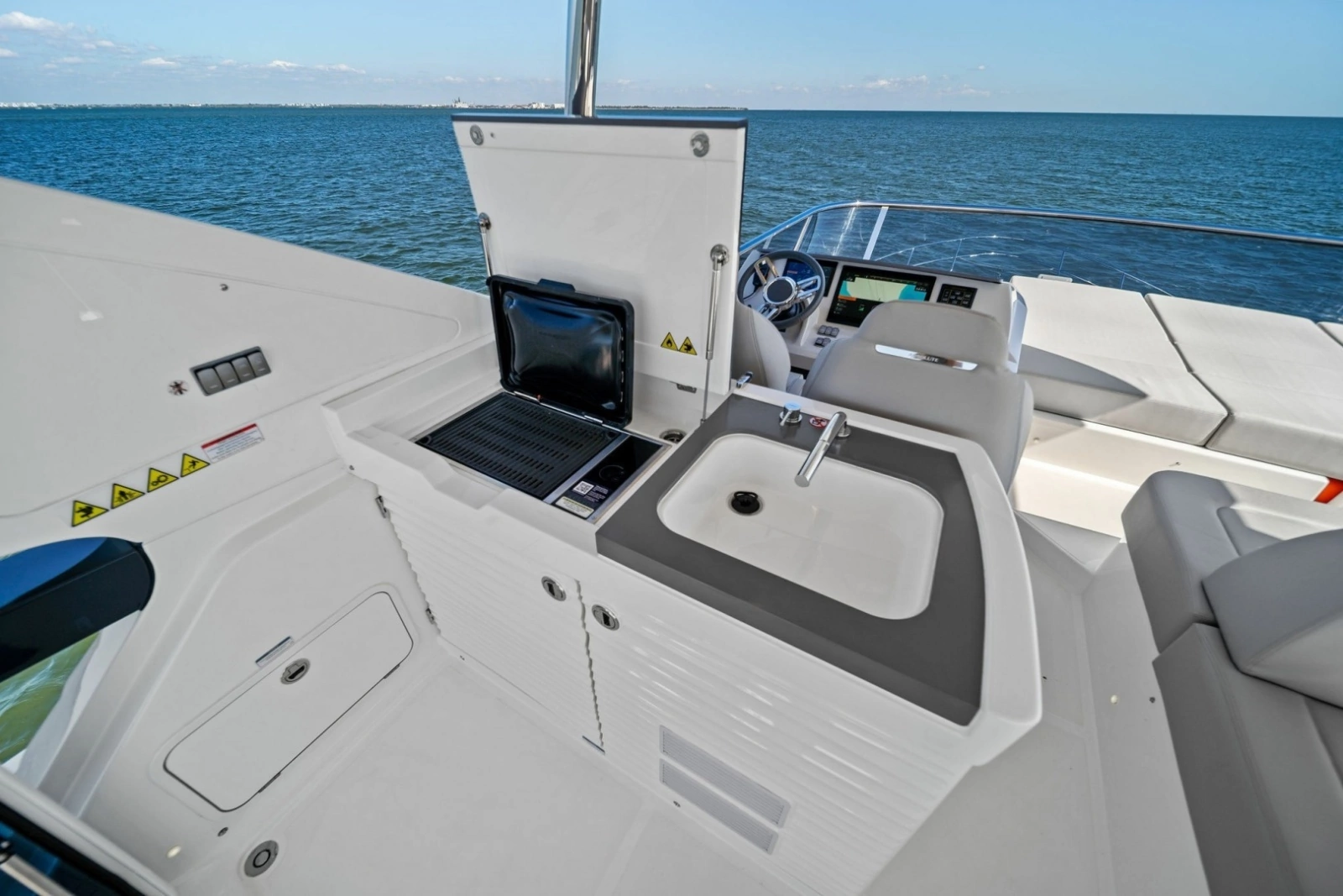 New 2027 56 Absolute Fly 56ft Absolute Yacht For Sale