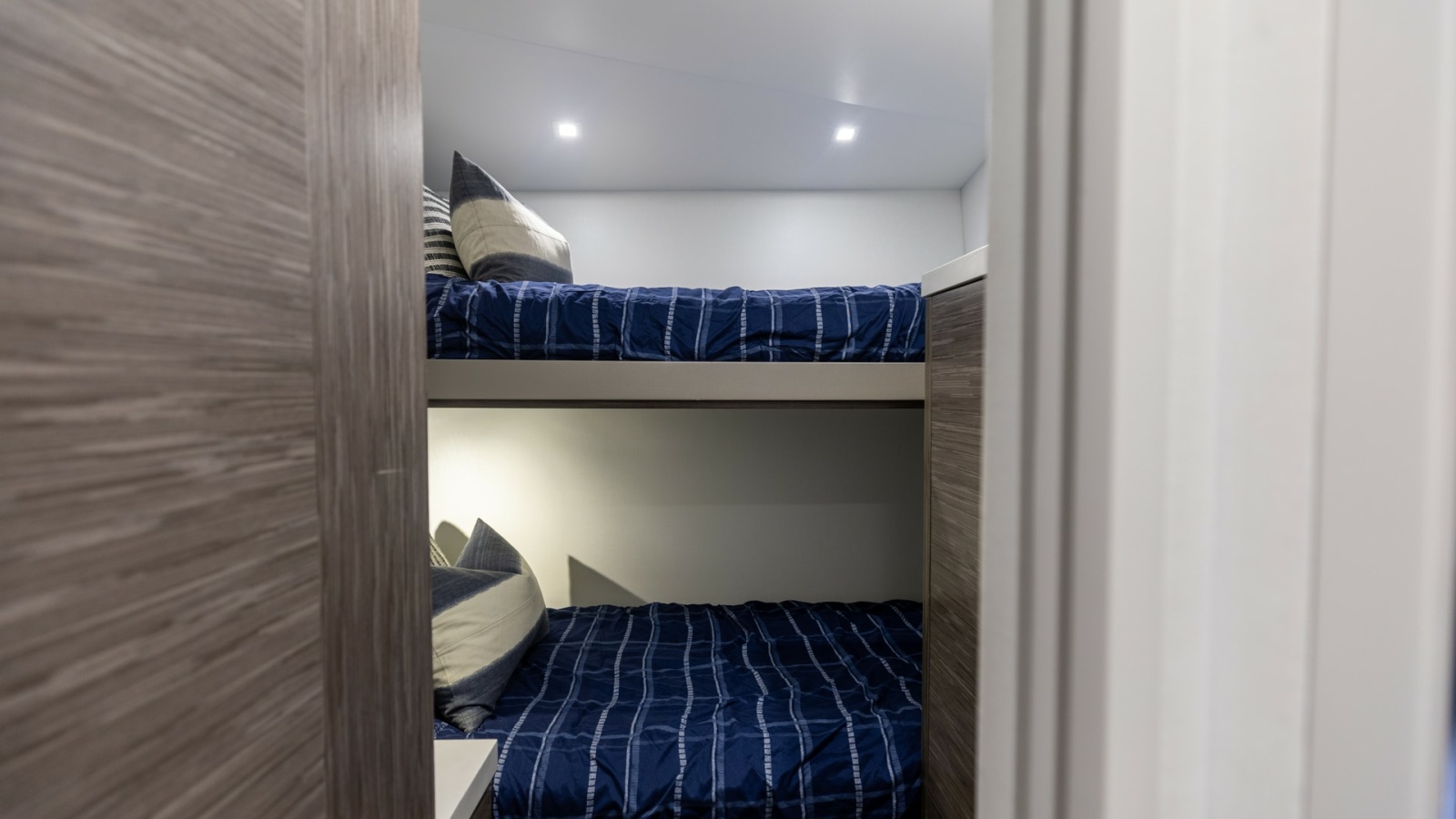 2021 65 Hatteras GT On the DL Port Forward Stateroom (2)