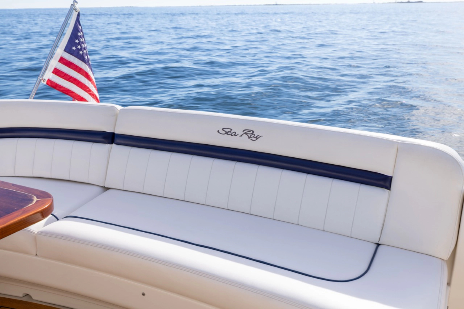 2010 Sea Ray 500 Sundancer