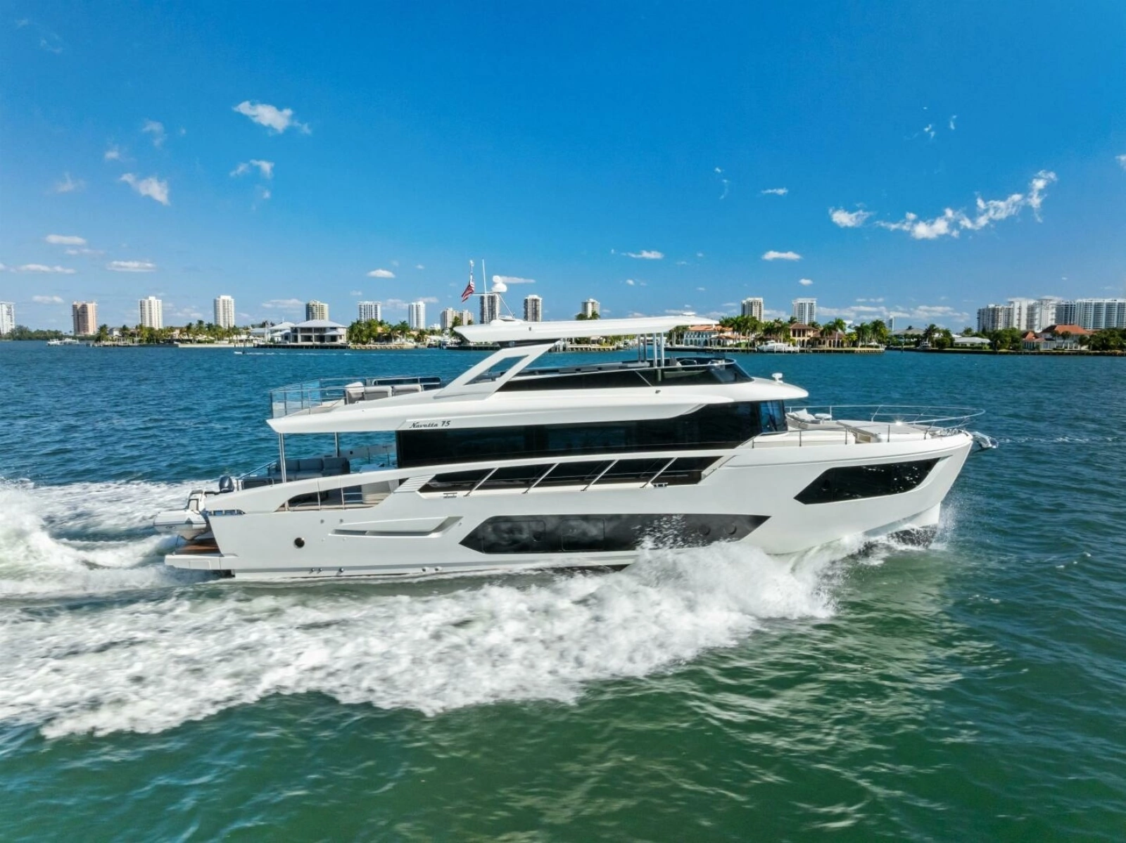 Fantasy Girl 75ft Absolute Yacht For Sale