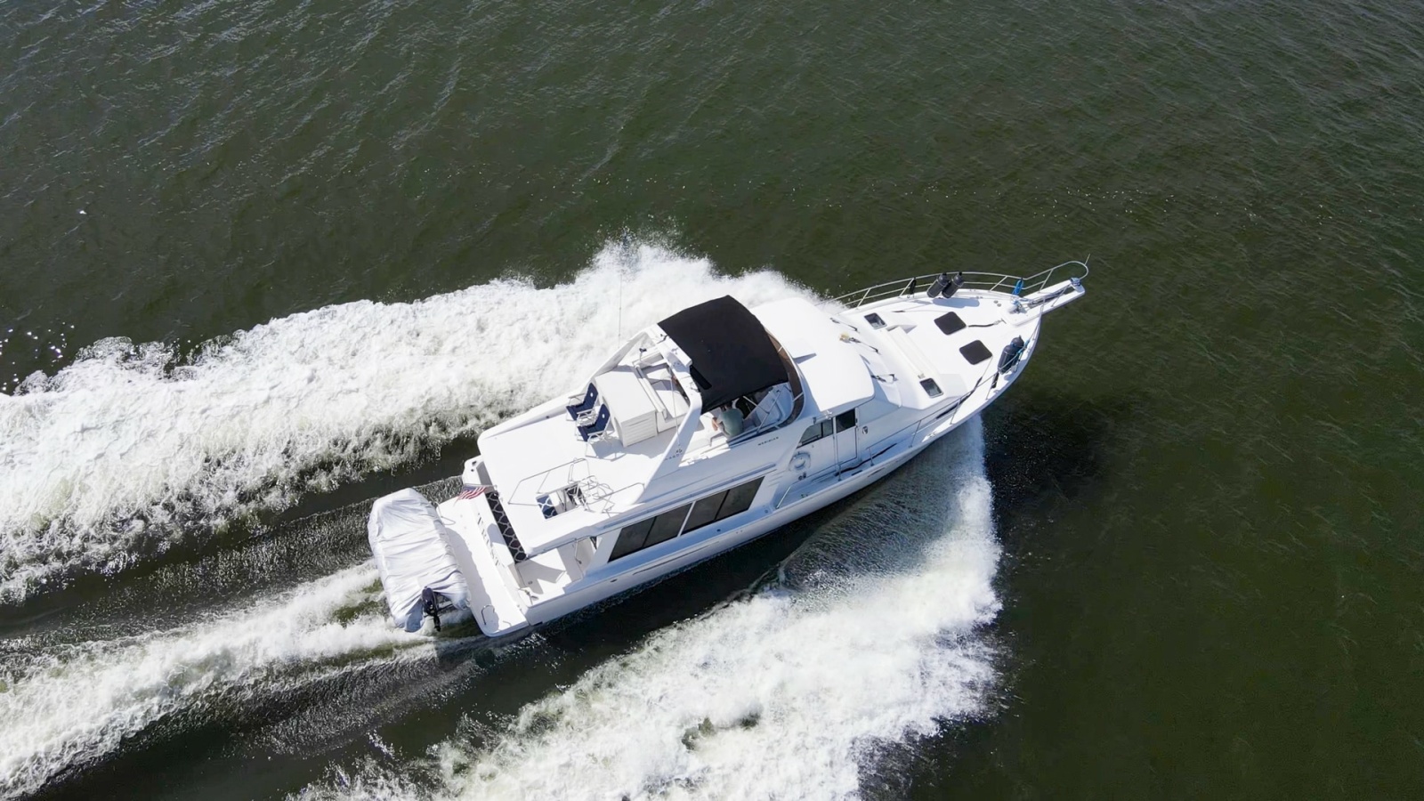 2007 Meridian 490 SE Pilothouse Trust Exteriors (11)