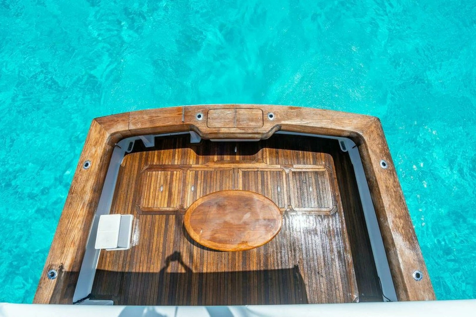 1999 Viking 55 Convertible