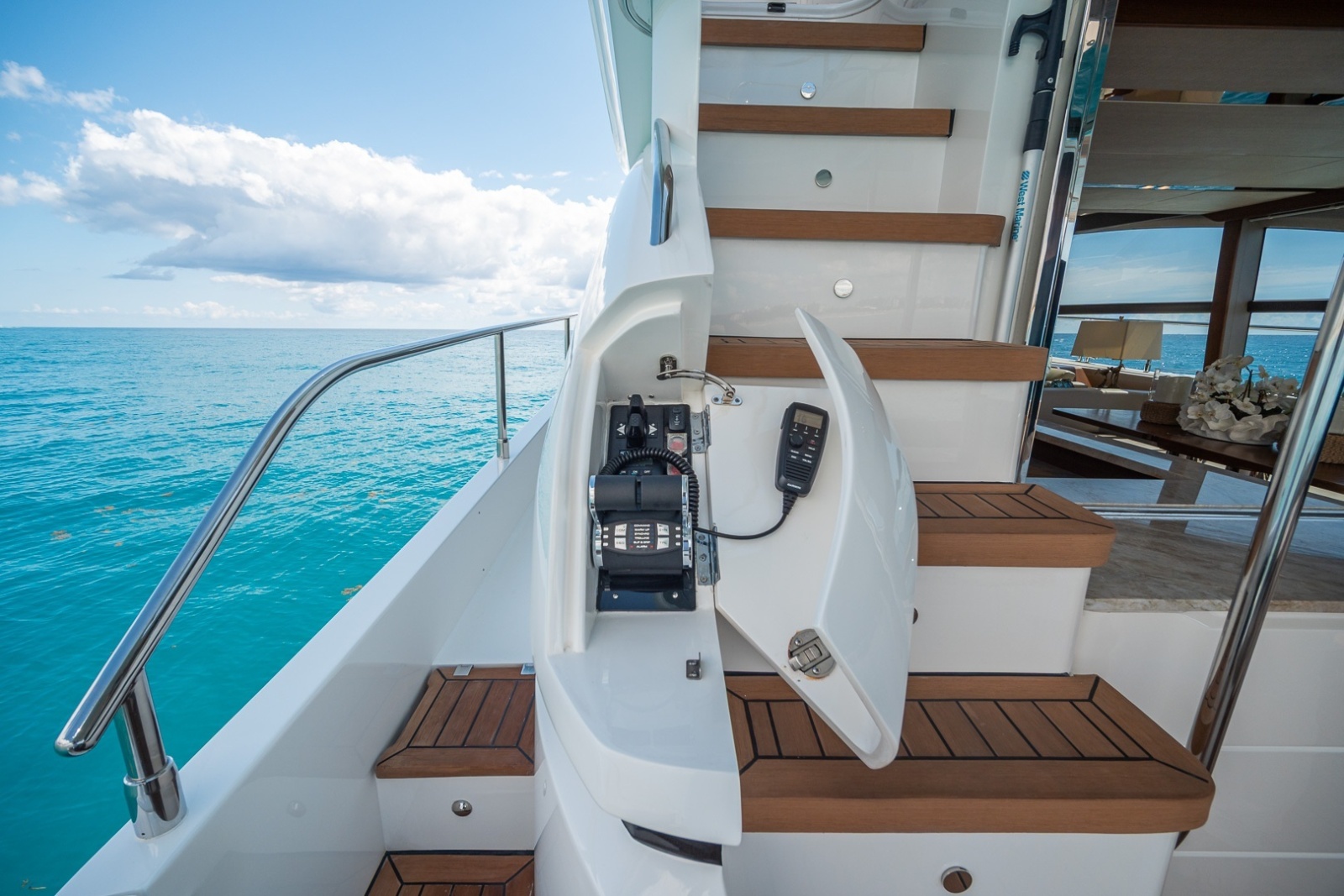 2017 Princess 68 Flybridge