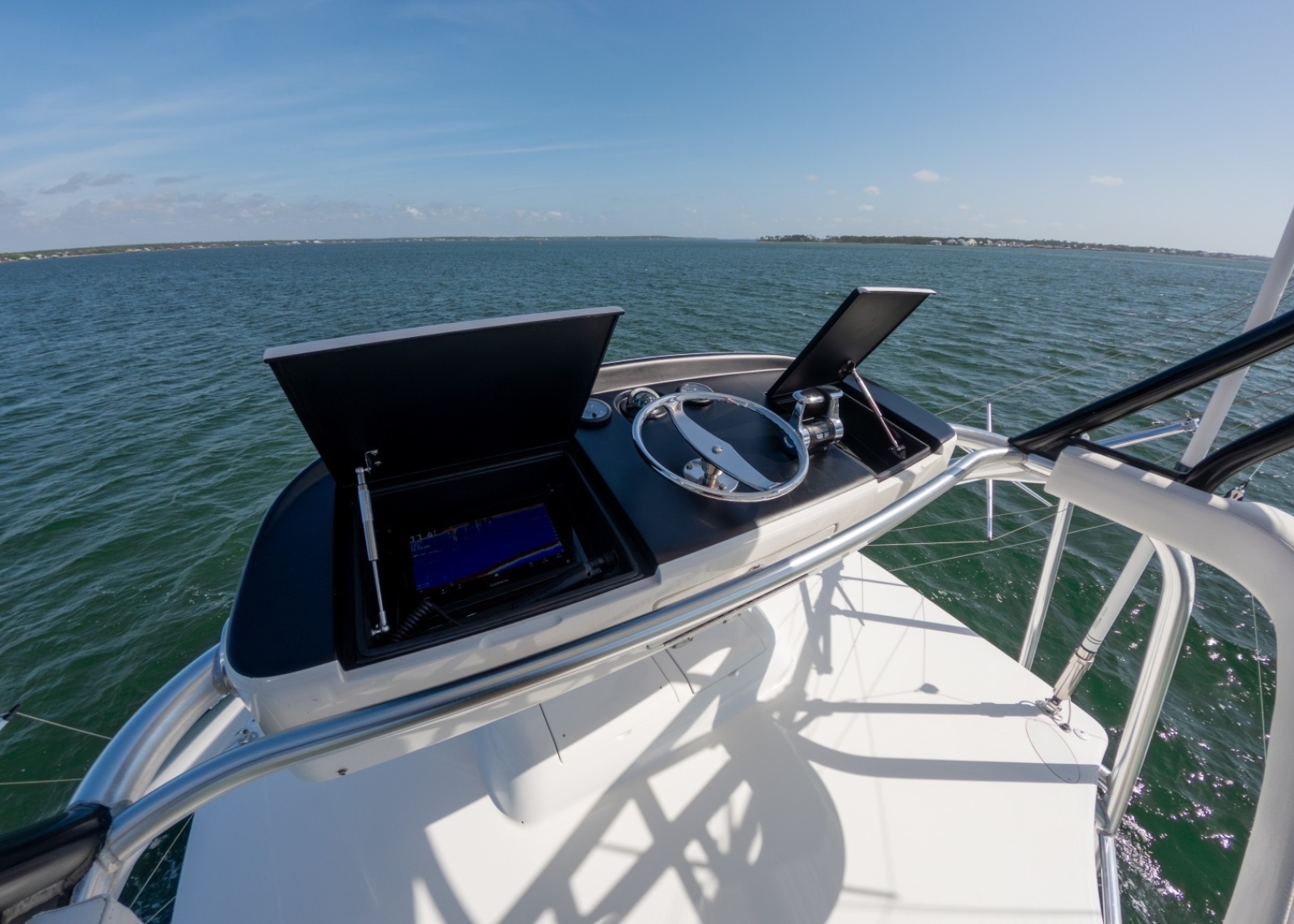 52' 2018 Viking 52 Sport Tower
