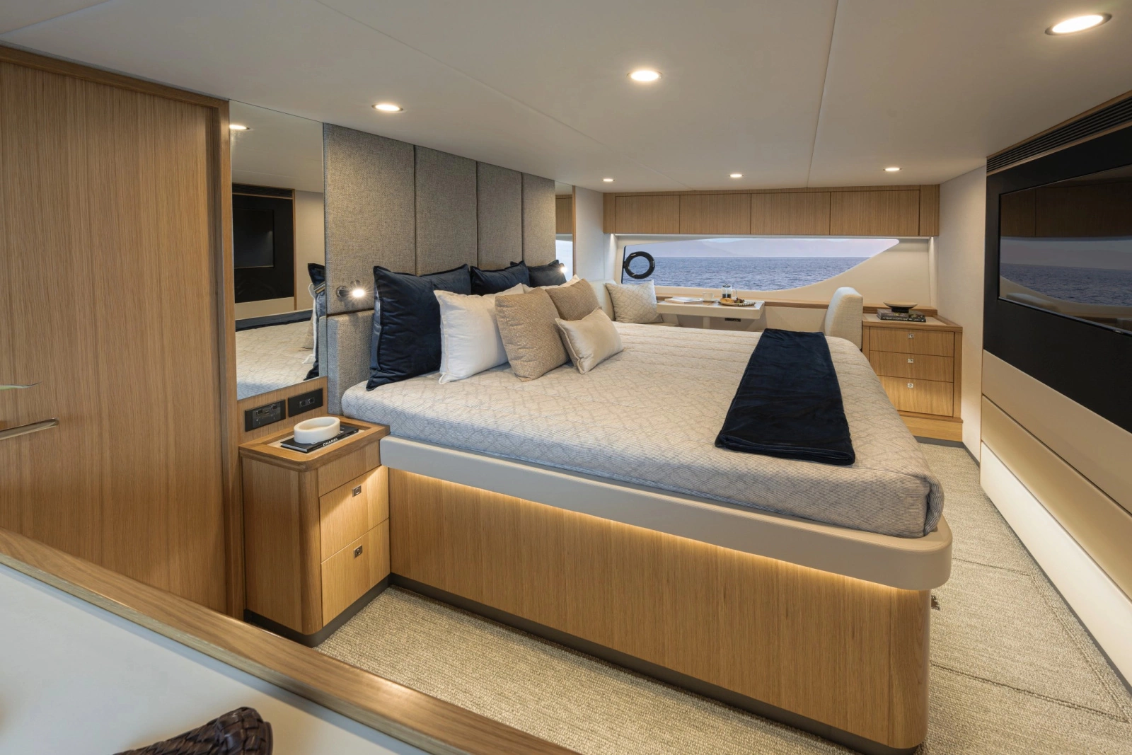 58 Sports Motor Yacht 58ft Riviera Yacht For Sale