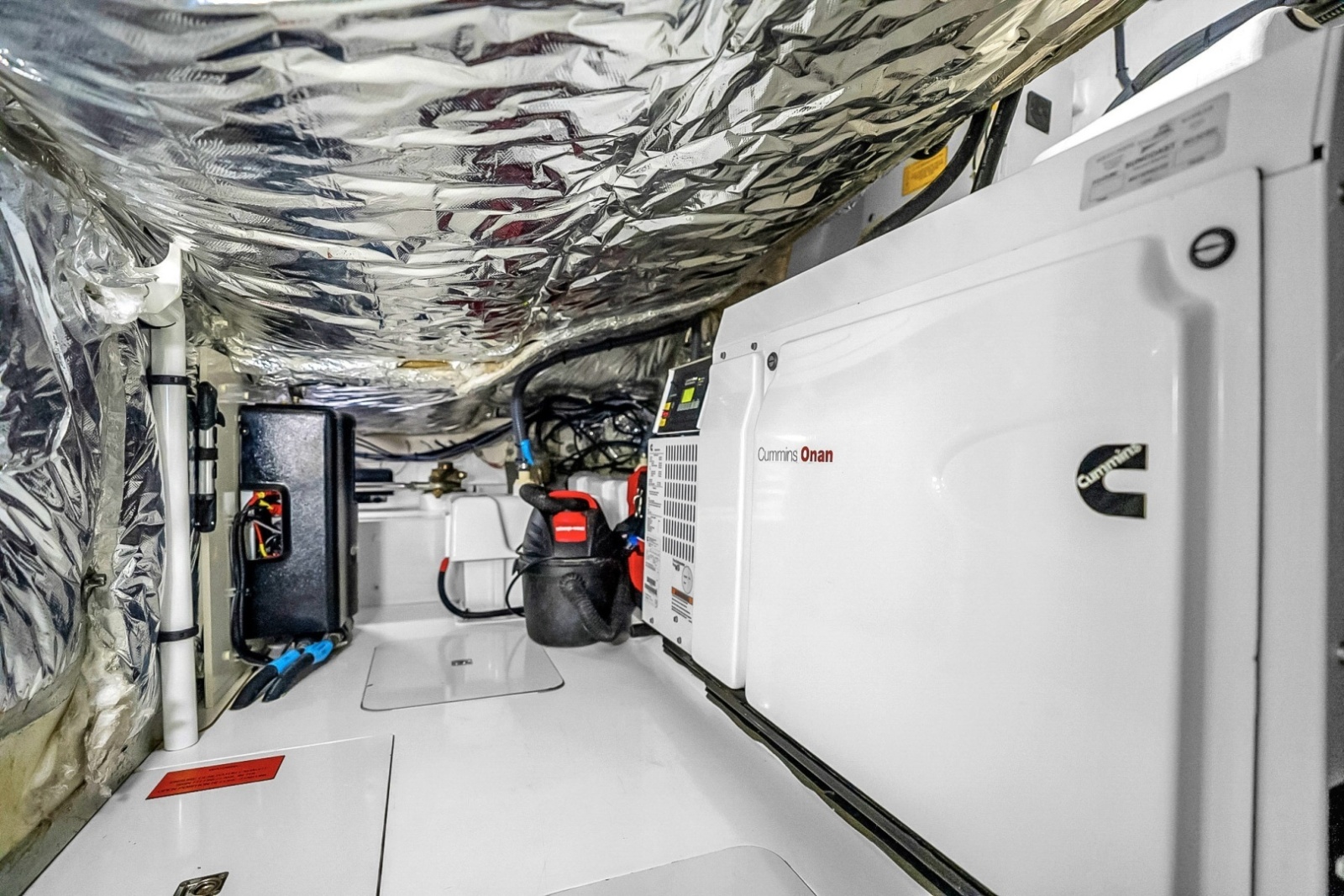2016 Princess V58-HAPPY HOUR- Engine Room