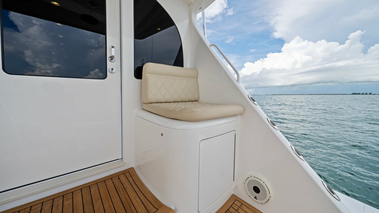 Aft Deck Seating Area