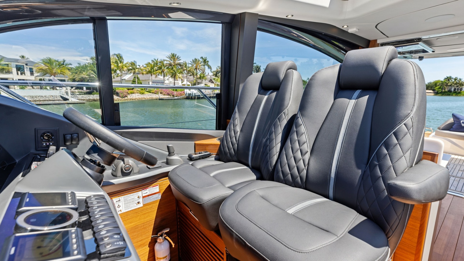 Helm Station with Dual Seating