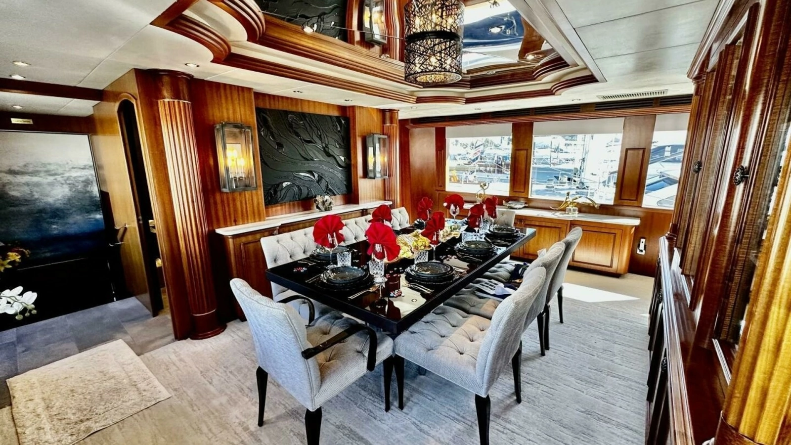 Elegant Dining Salon