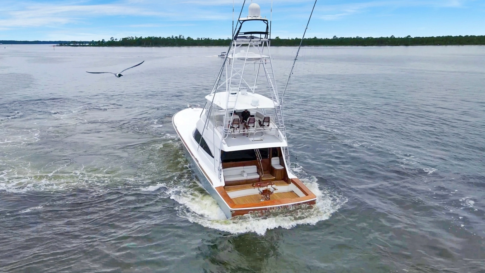 2020 68 Viking Convertible Gunpowder Exterior (9)