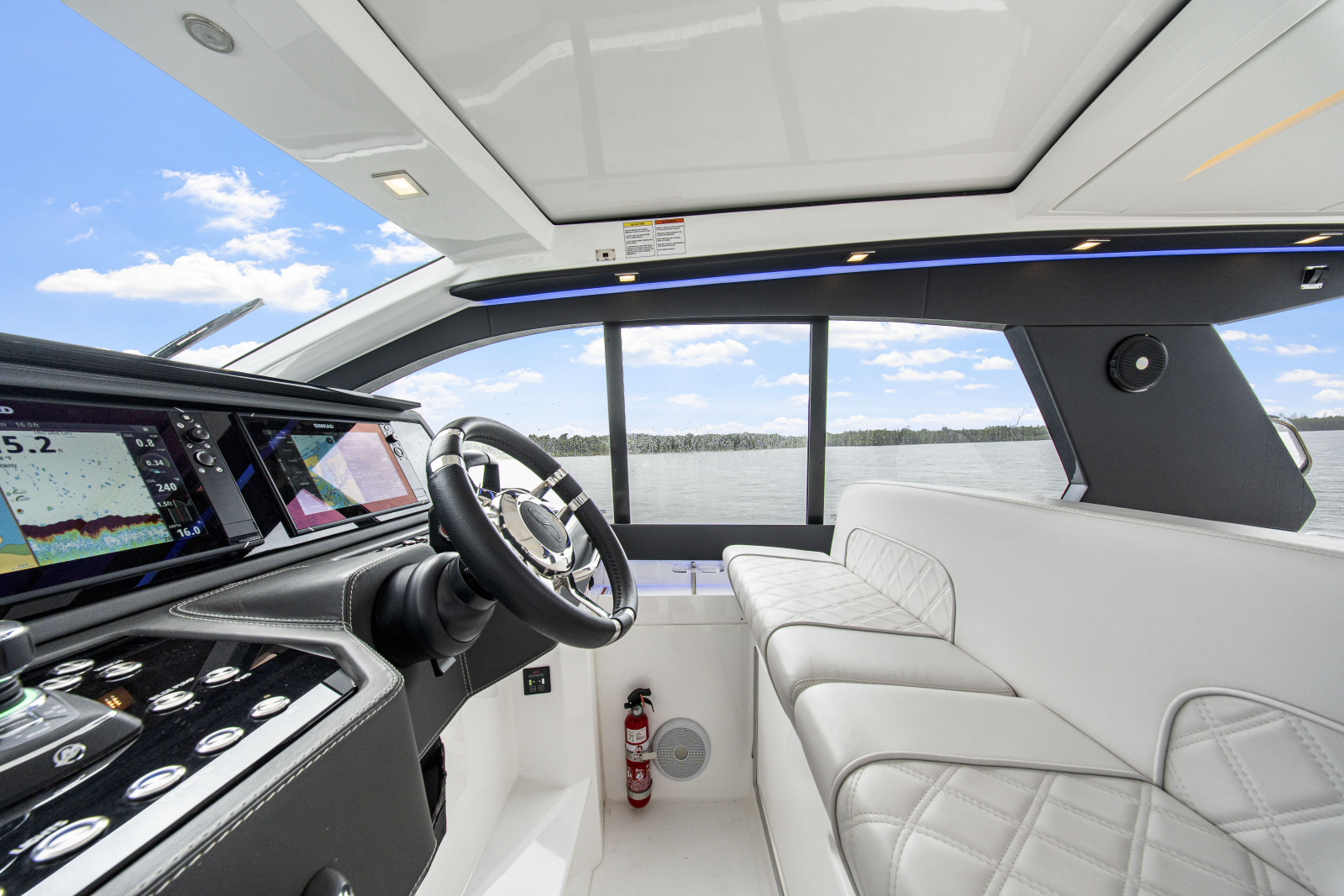 2025 Schaefer 375 HT