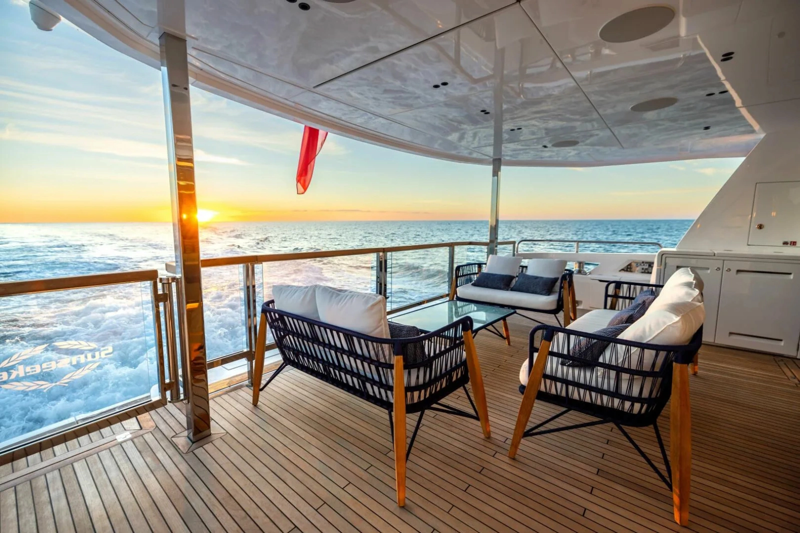100 YACHT 100ft Sunseeker Yacht For Sale