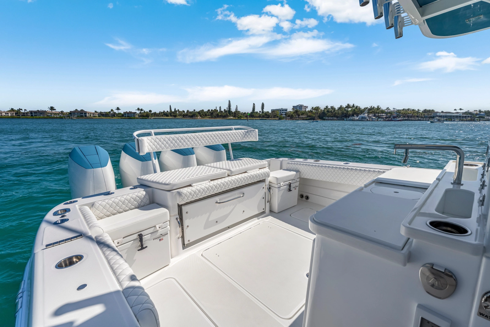 42ft HCB Yacht For Sale