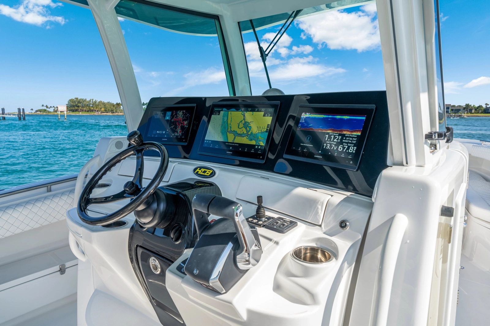 42ft HCB Yacht For Sale