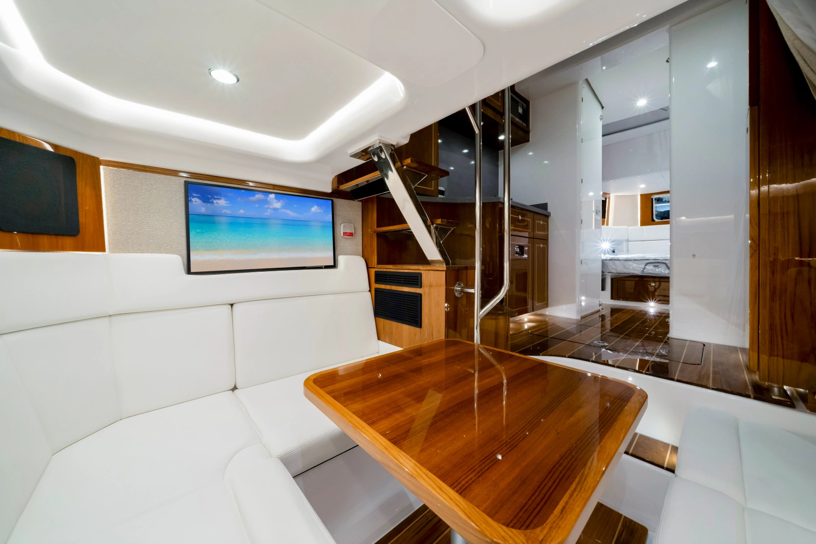 56ft HCB Yacht For Sale