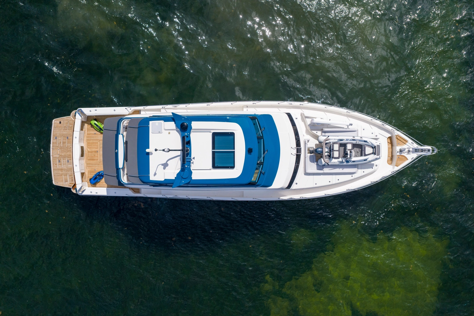 2025 Riviera 72 Sports Motor Yacht