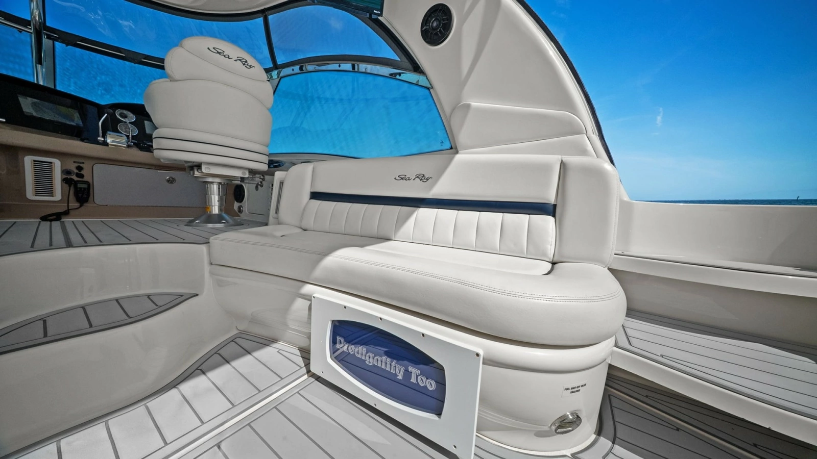 2005 Sea Ray Sundancer 500