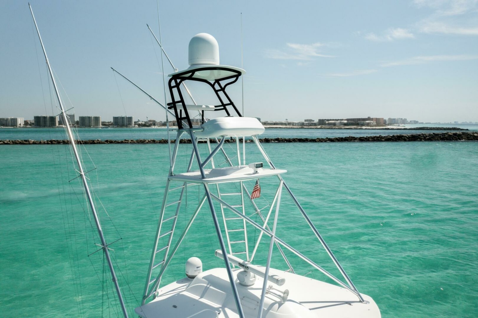 60' 2016 Hatteras GT60