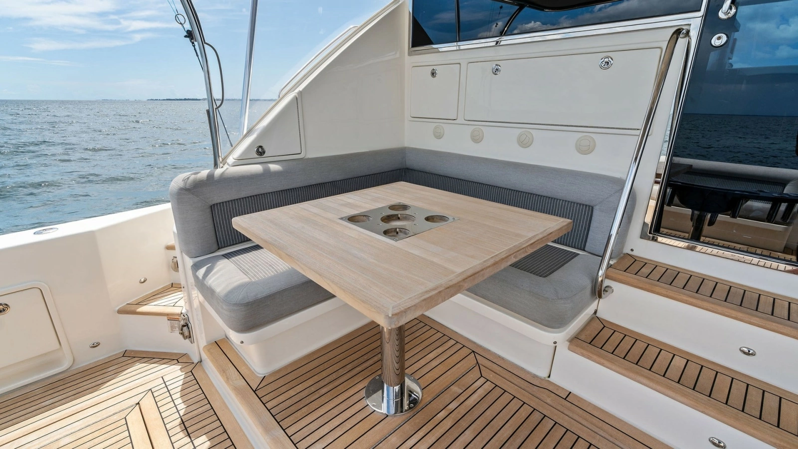 Aft Deck Seating Area