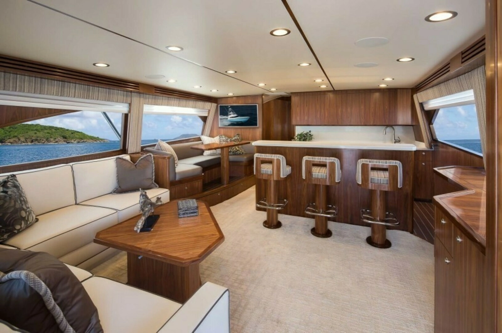 New  68 Viking Yacht Convertible Salon 