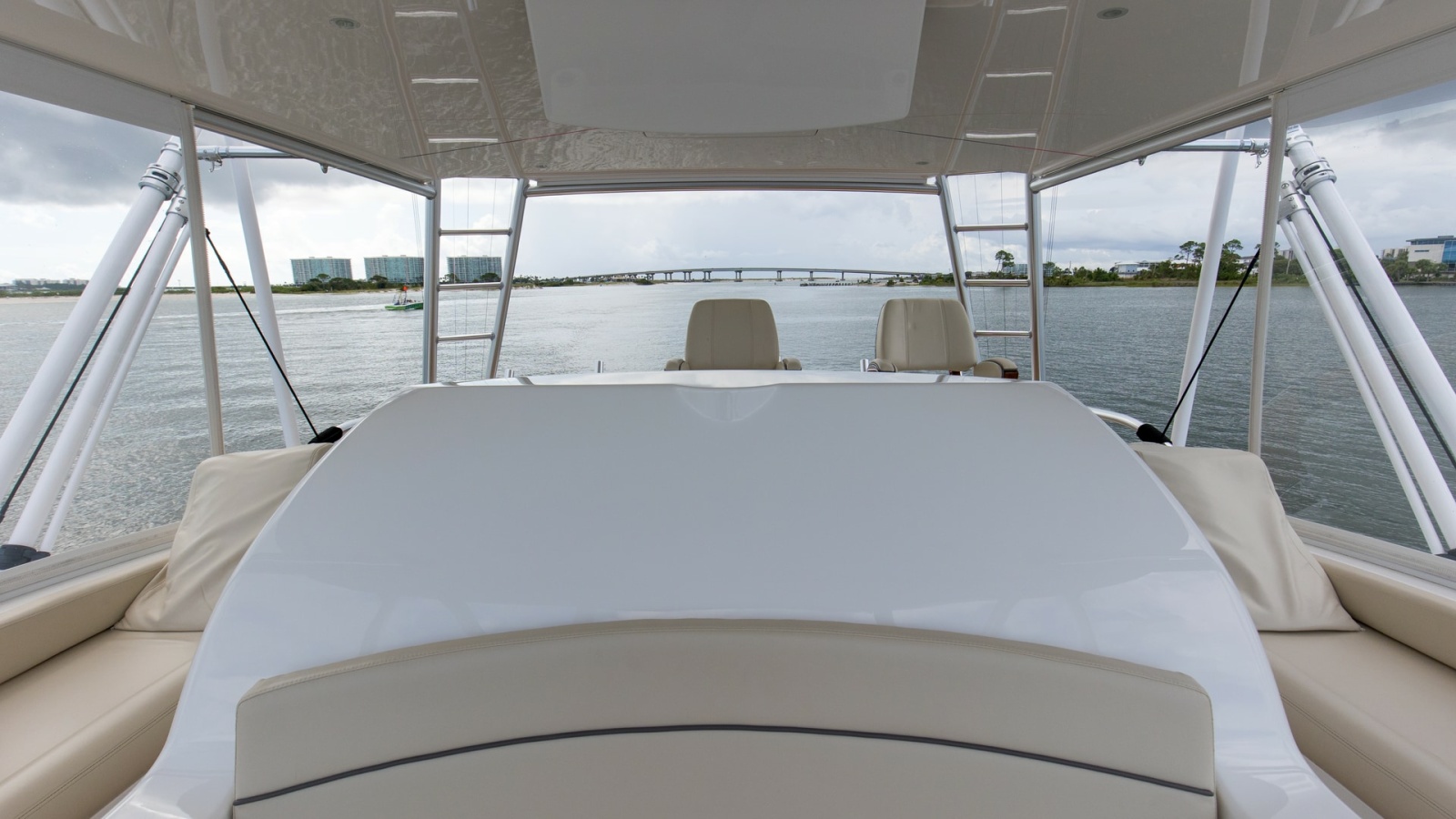 2022 Viking Convertible Cole Play Bridge (5)