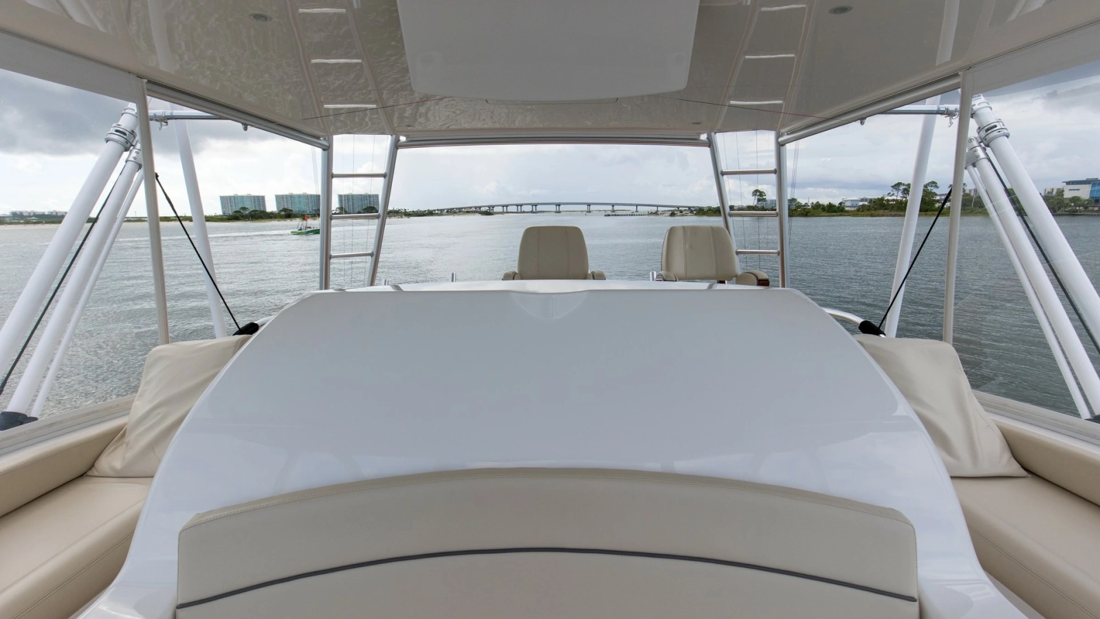 2022 Viking Convertible Cole Play Bridge (5)