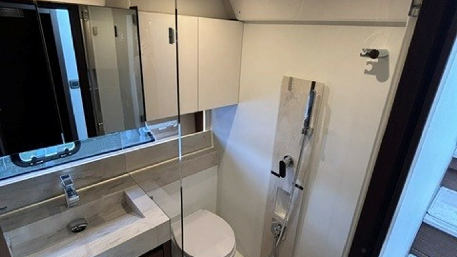 Elegant Ensuite Bathroom