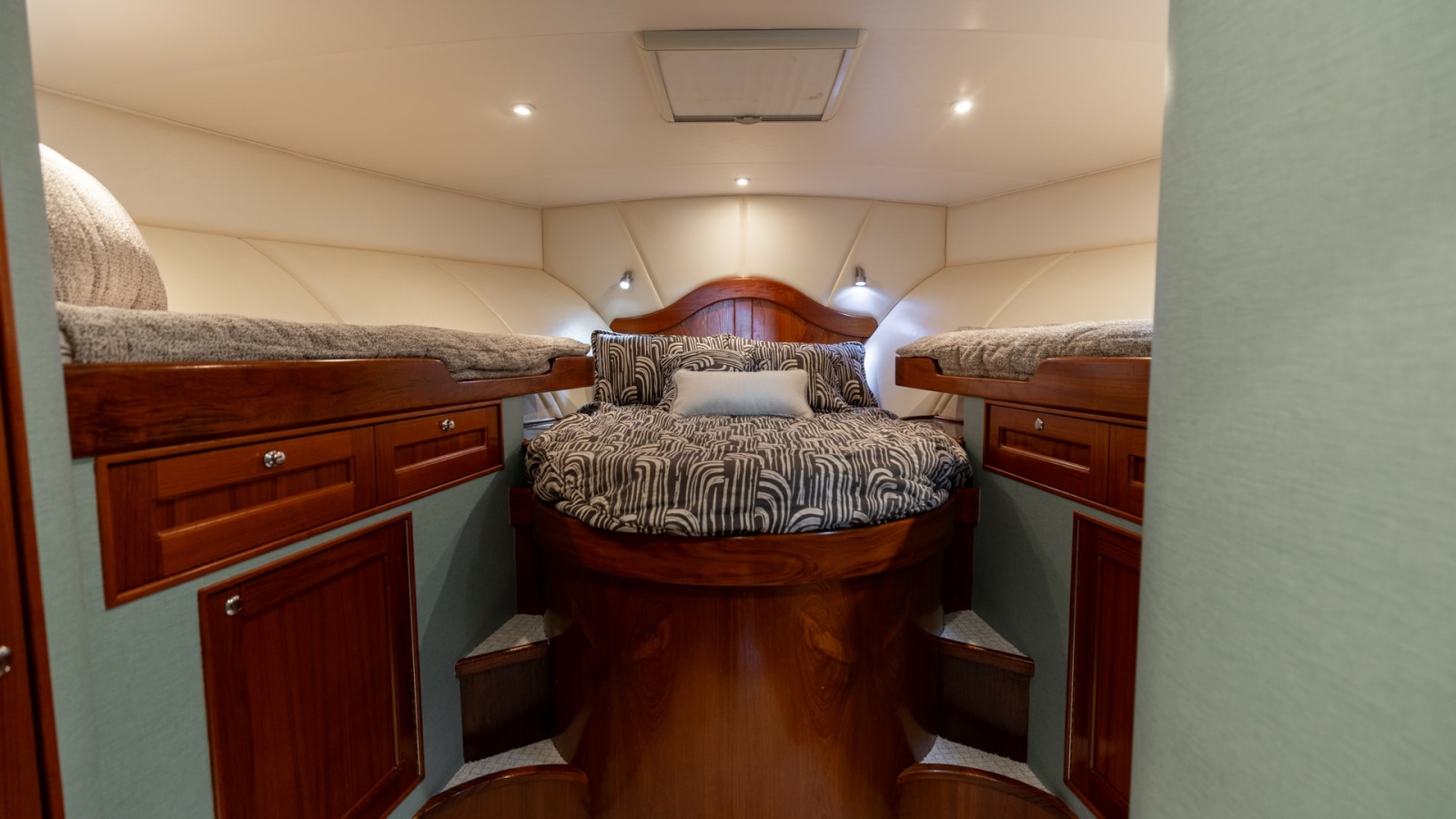 Forward Stateroom with Twin Berths