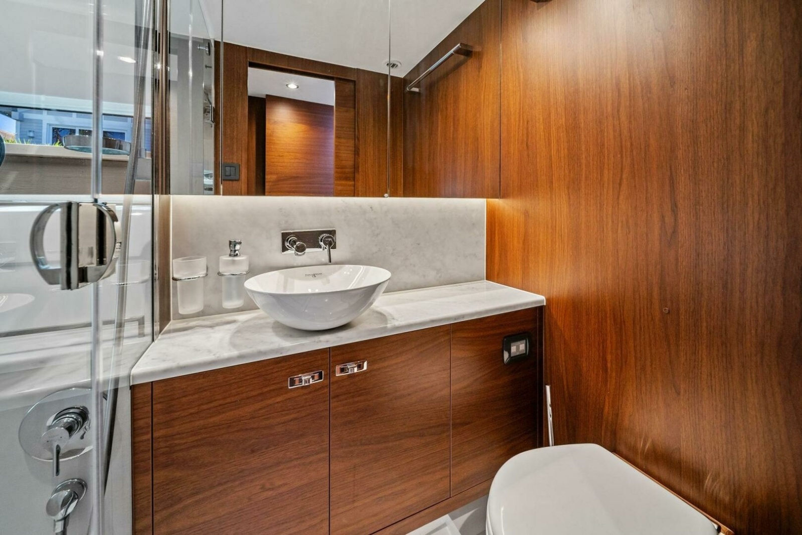 50' 2023 Princess F50