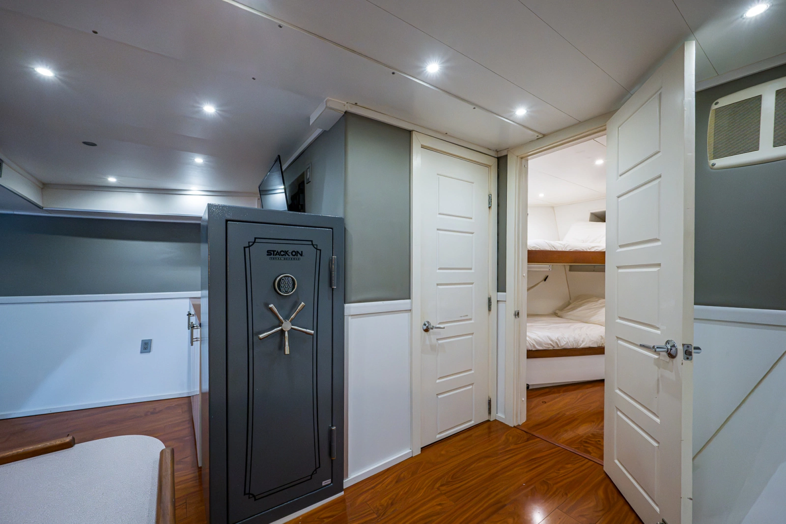 2013 Ocean Voyager 95 Expedition