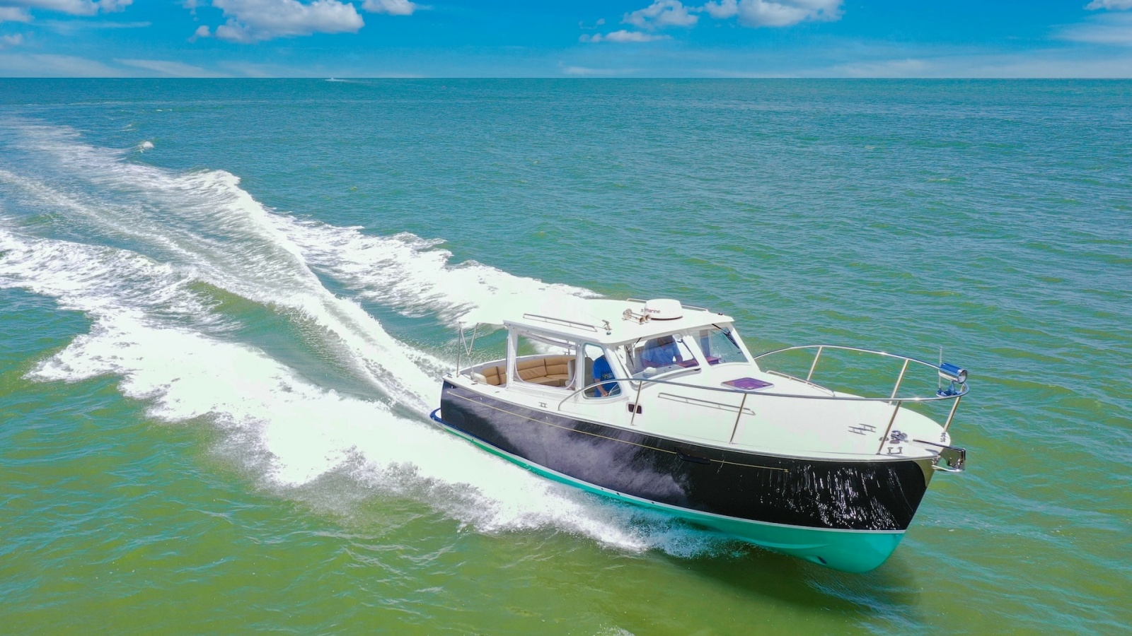 32' 2008 MJM 29z