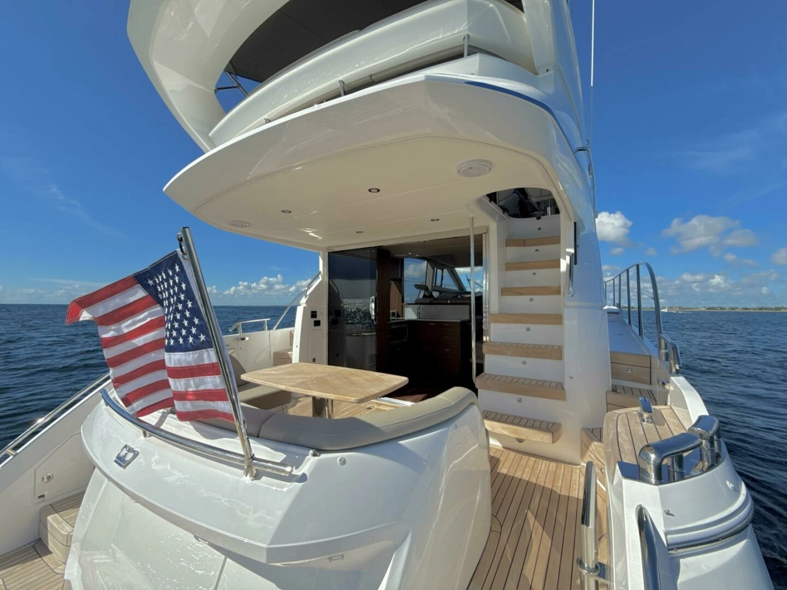 Princess 50 - Cockpit