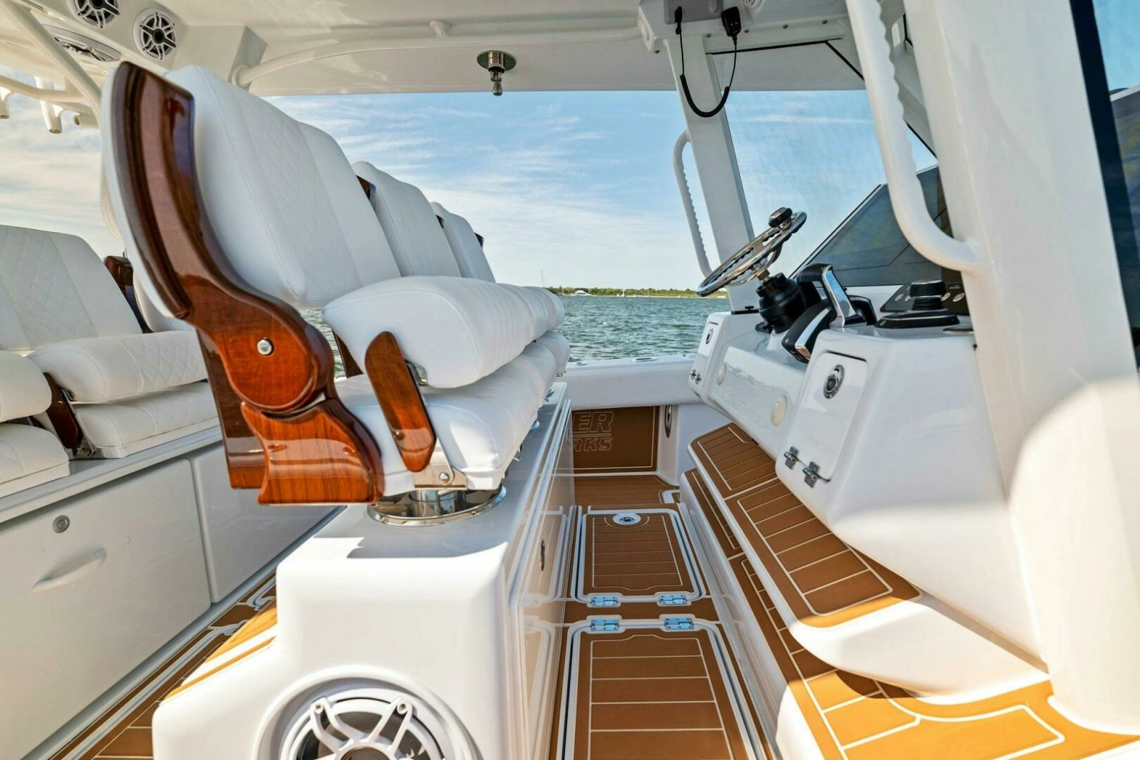 2022 Barker Boatworks 40 HPC photo 7