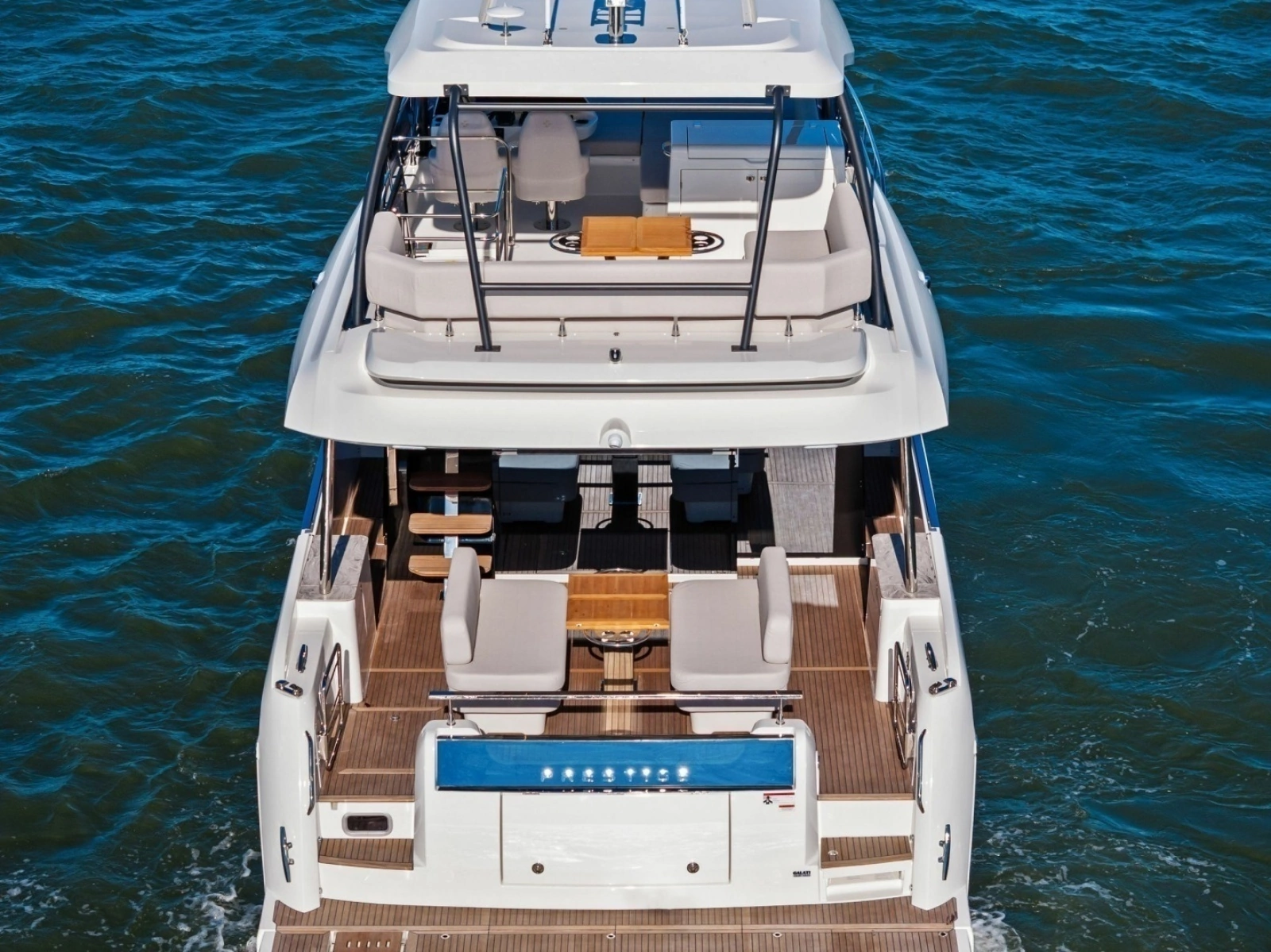 2026 F5.7 Prestige Yachts