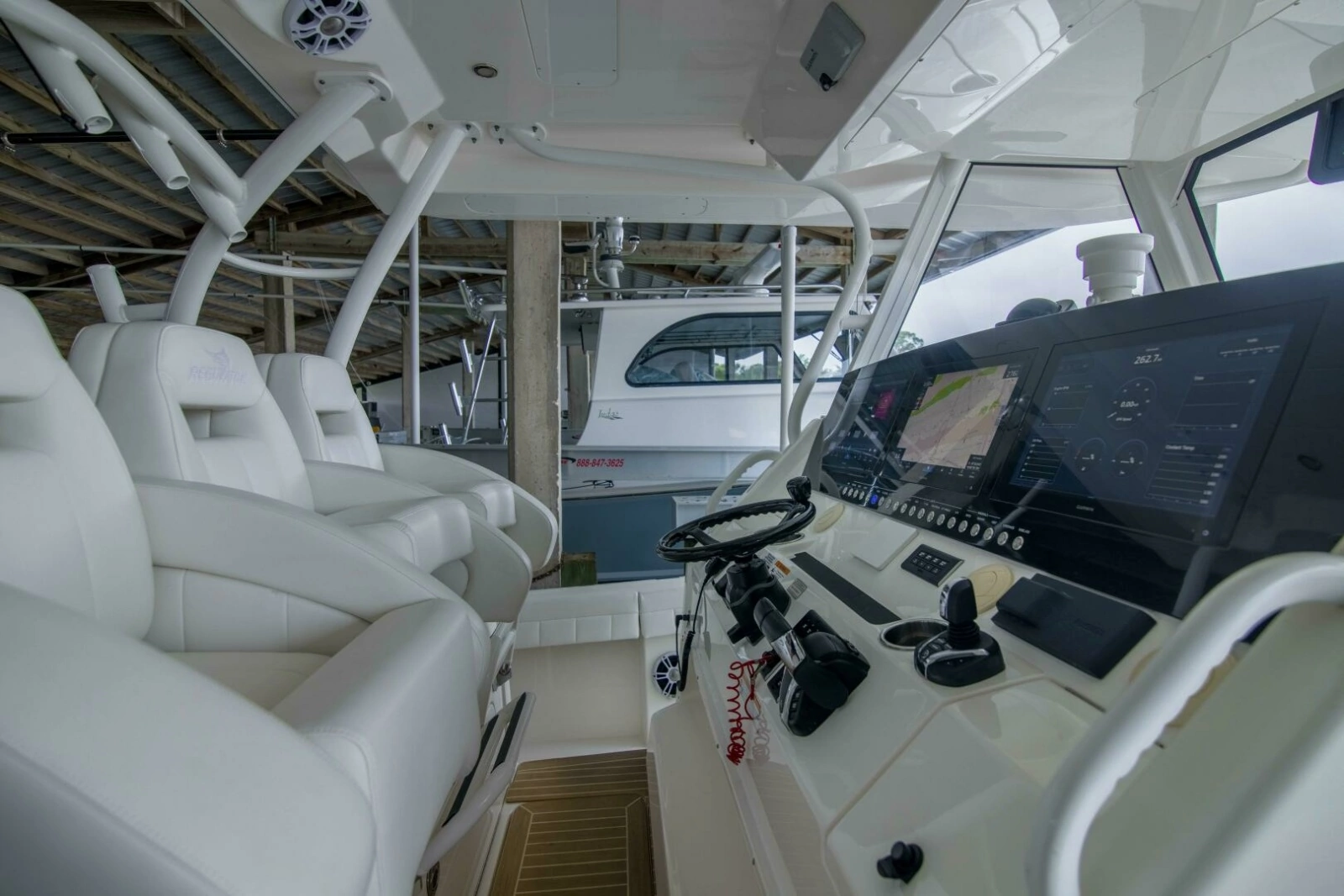 Regulator 41 - Miss Megan - Helm Seats and Electronics