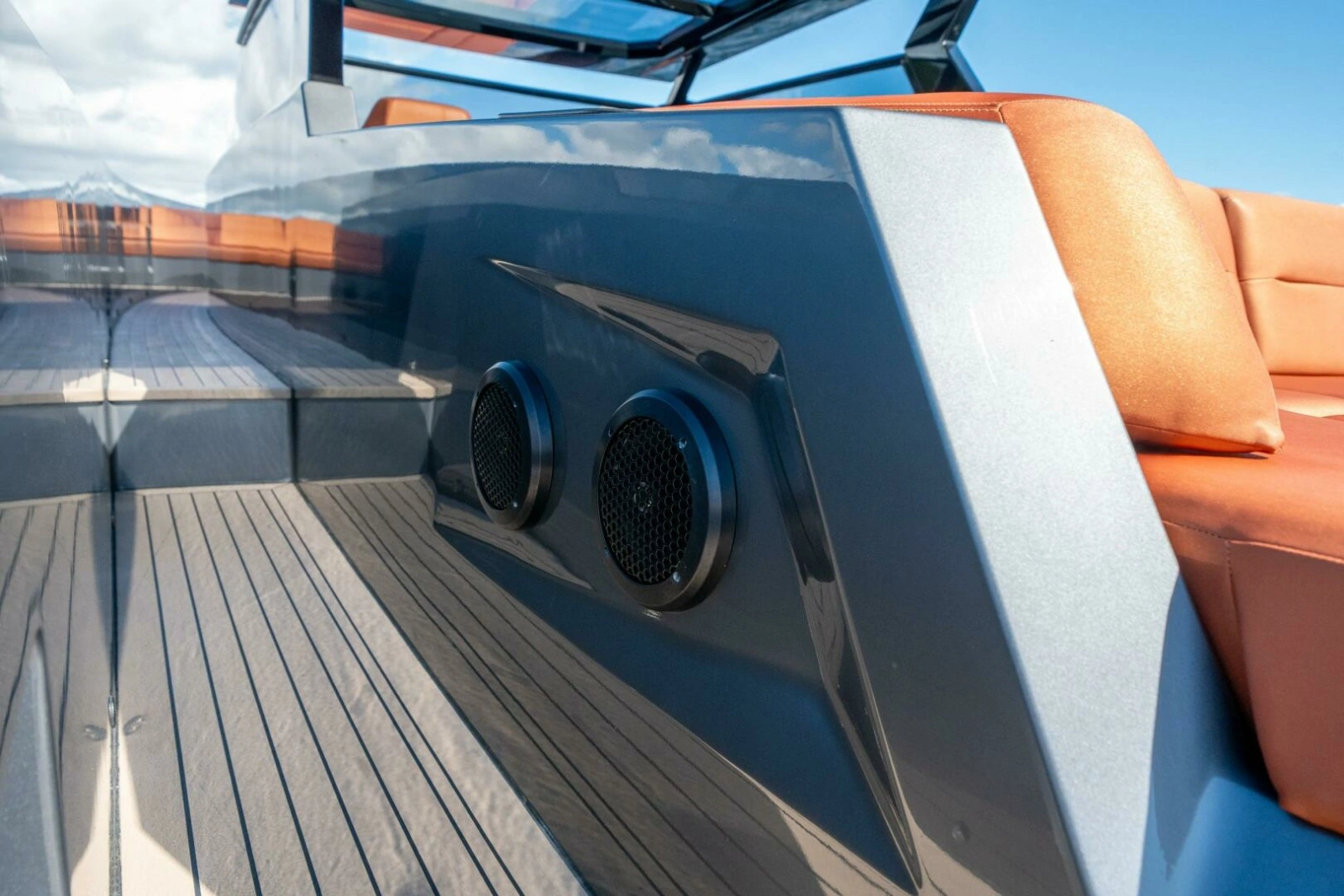 2022 Vanquish Yachts VQ45