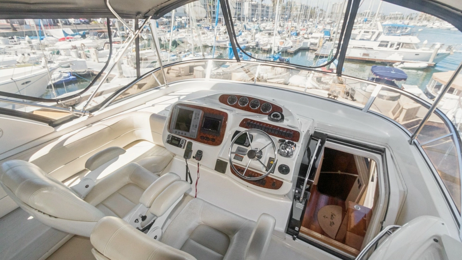 Flybridge Helm Station with Seating