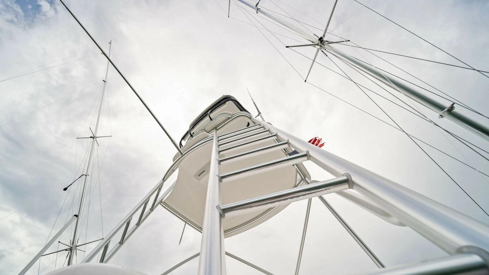 Tower and Outriggers