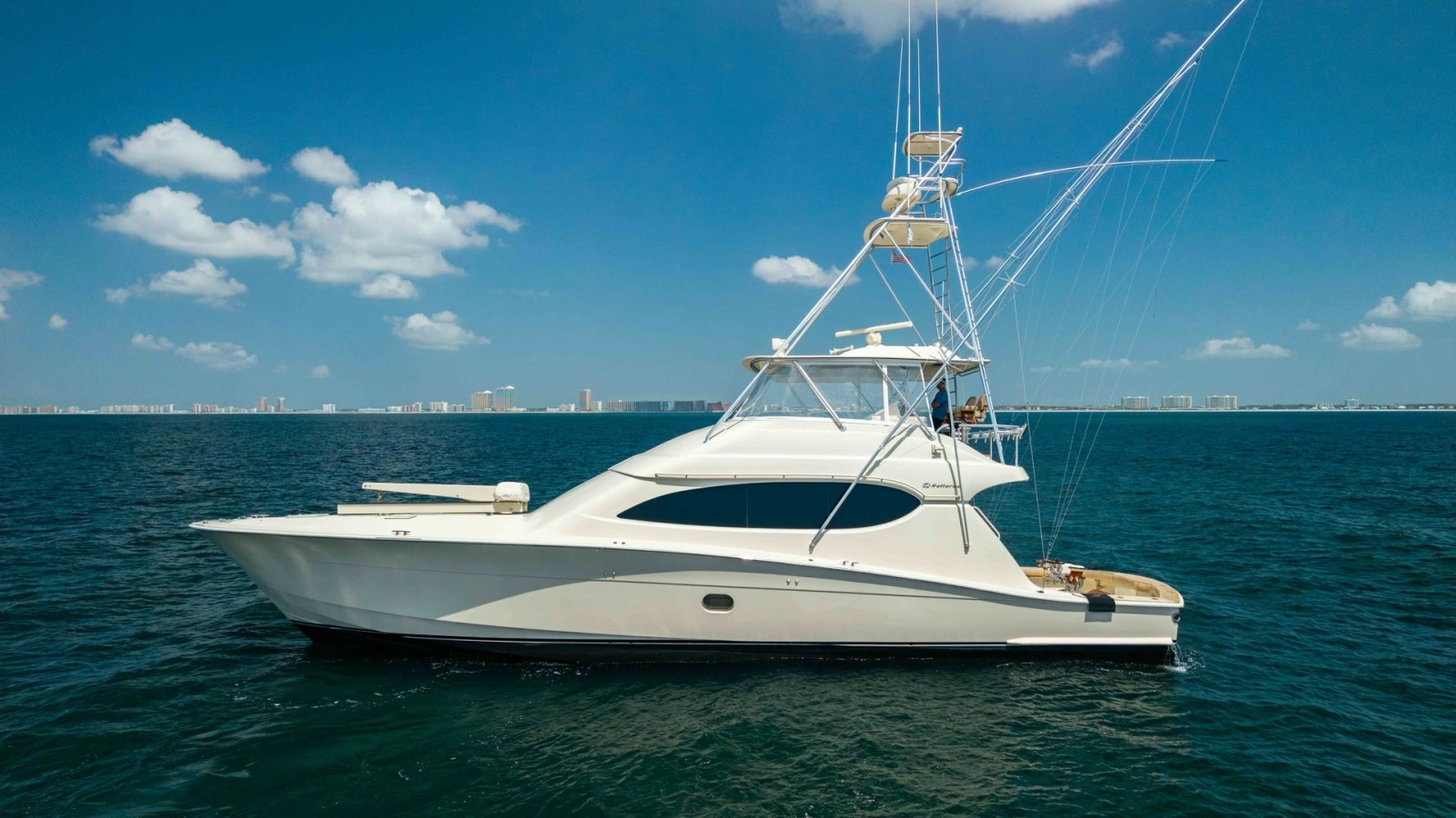 2007 Hatteras 68 Convertible- KEMOSABE-