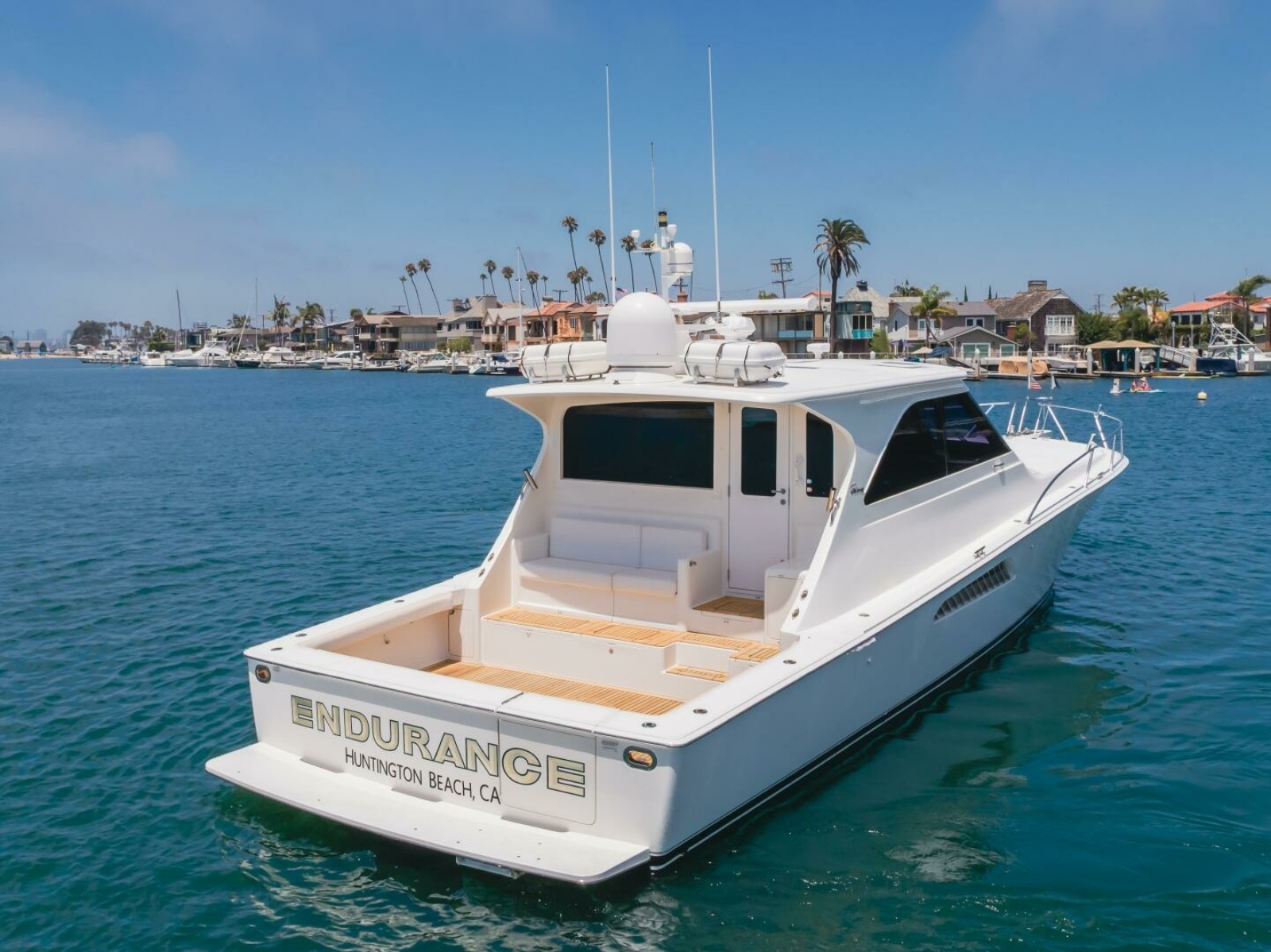 52' 2008 Viking 52 Sport Coupe