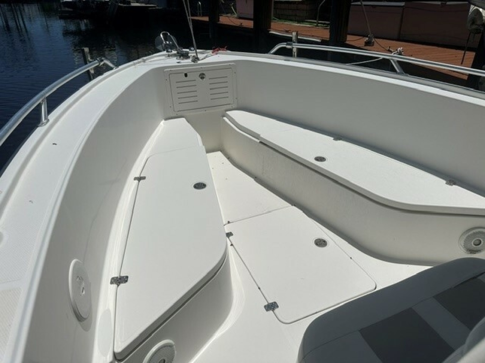 2018 Mako 284