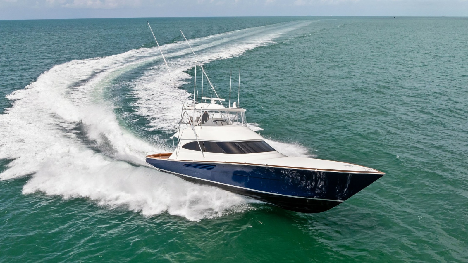 Dynamic Bow View on Open Water