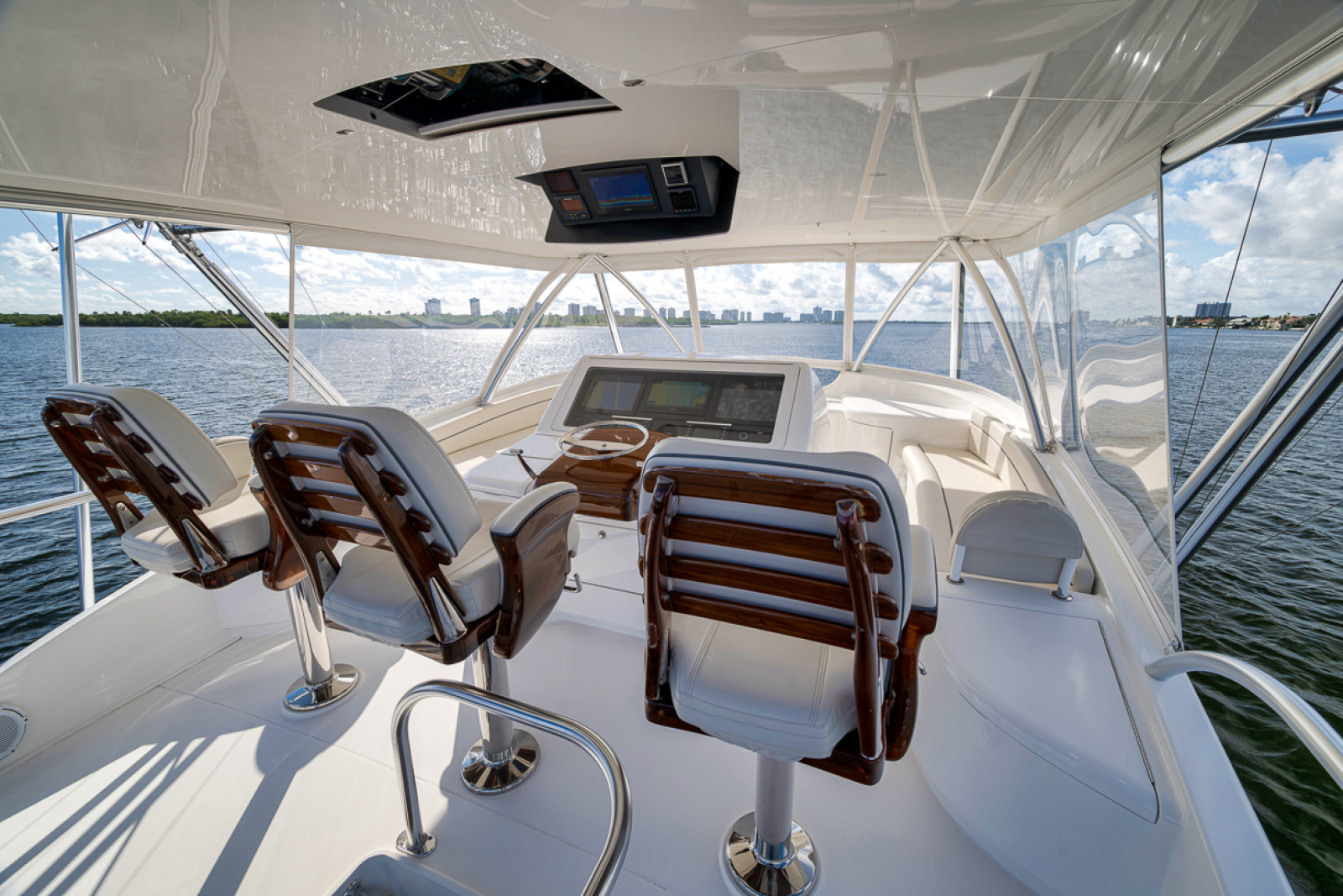 2020 Viking 68 Convertible